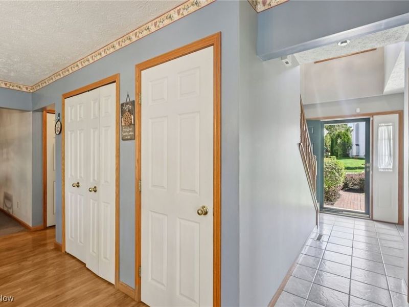 119 Cedar Glen, Chardon, OH 44024 Photo 4