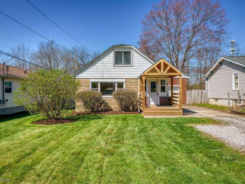 264 1st Street, Wadsworth, OH 44281 Photo 3