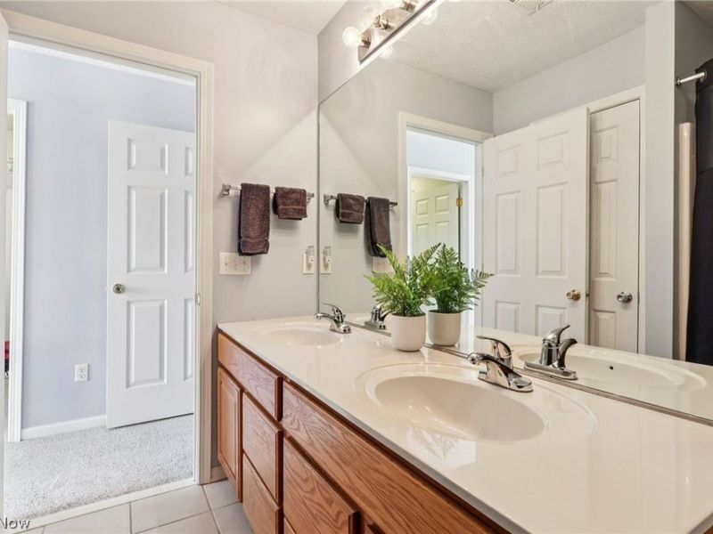 1437 N Yorkshire Drive, Broadview Heights, OH 44147 Photo 29