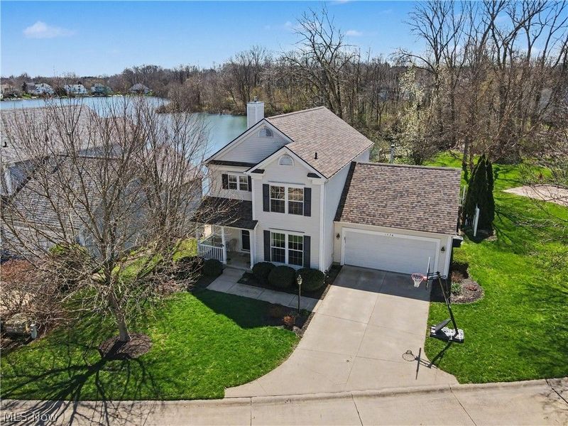 1976 Darrow Lake Drive, Stow, OH 44224 Photo 2