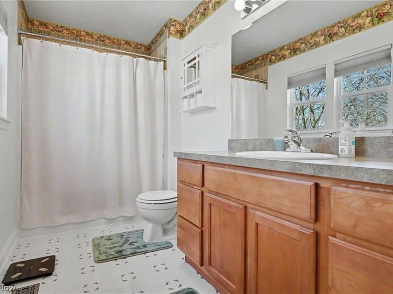 1976 Darrow Lake Drive, Stow, OH 44224 Photo 22