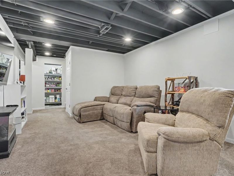 1976 Darrow Lake Drive, Stow, OH 44224 Photo 32