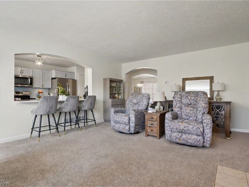 1976 Darrow Lake Drive, Stow, OH 44224 Photo 8