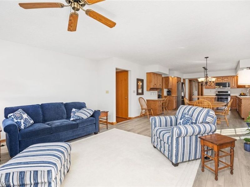 1055 Marilyn Way, Medina, OH 44256 Photo 10