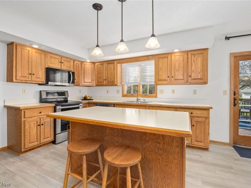 1055 Marilyn Way, Medina, OH 44256 Photo 12