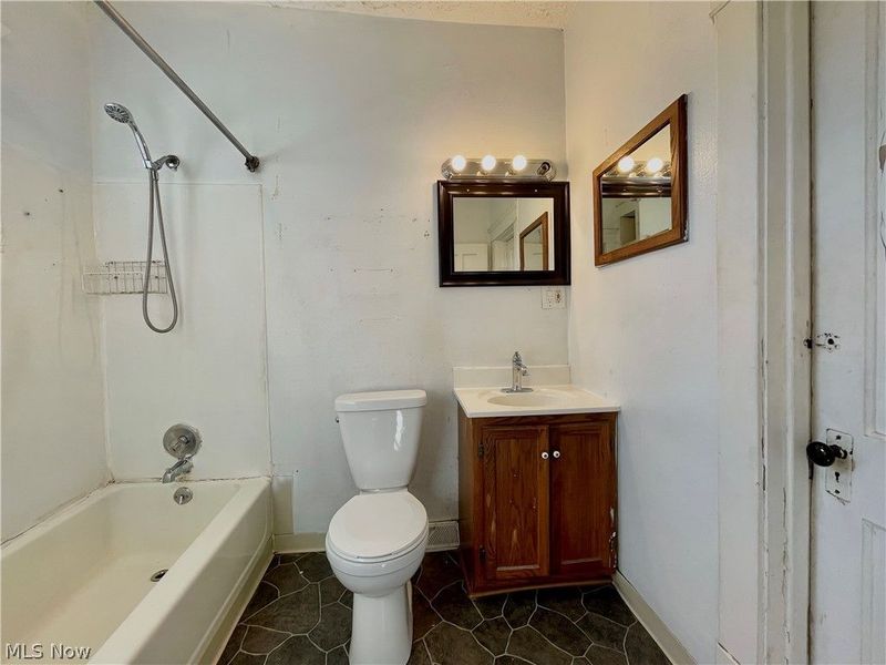 128 Northrup Street, Elyria, OH 44035 Photo 10