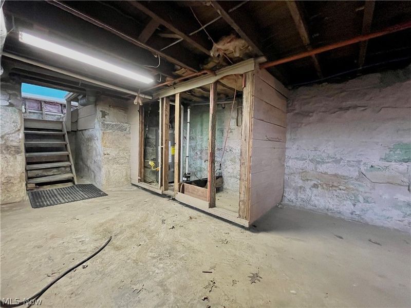 128 Northrup Street, Elyria, OH 44035 Photo 18