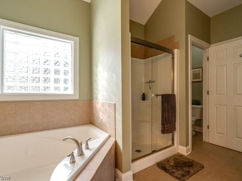 1598 McCausland Drive, Twinsburg, OH 44236 Photo 17