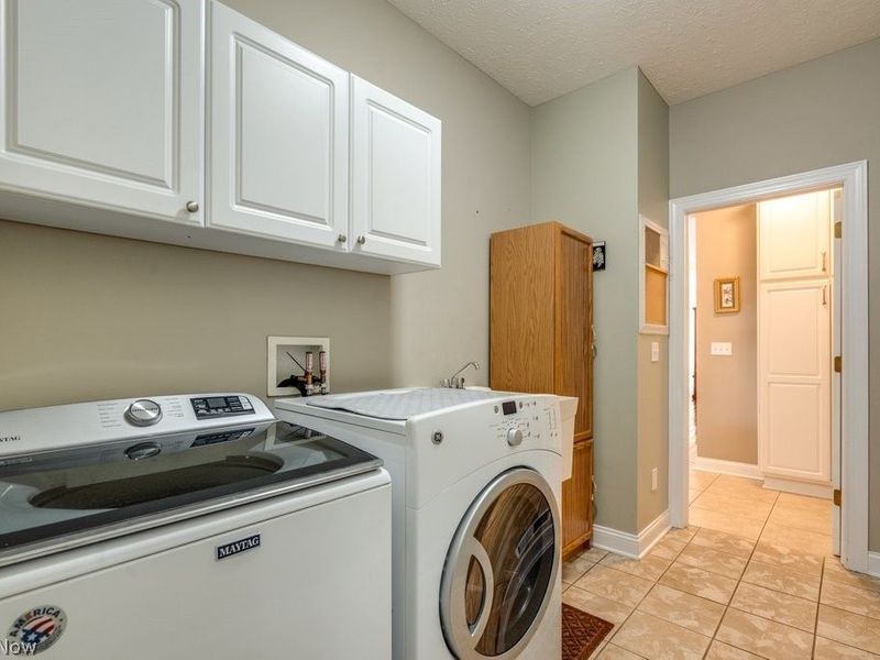 1598 McCausland Drive, Twinsburg, OH 44236 Photo 18