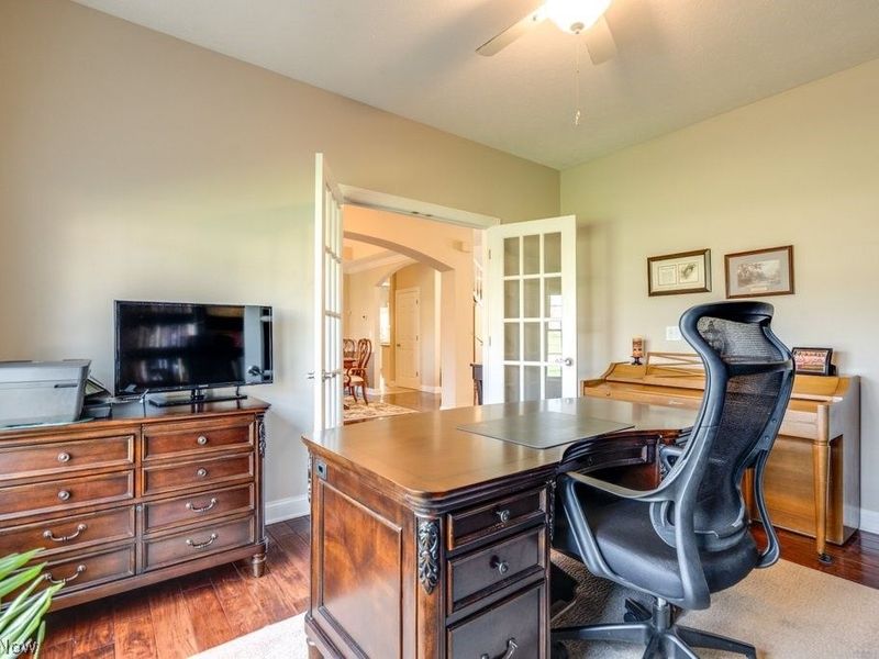 1598 McCausland Drive, Twinsburg, OH 44236 Photo 4