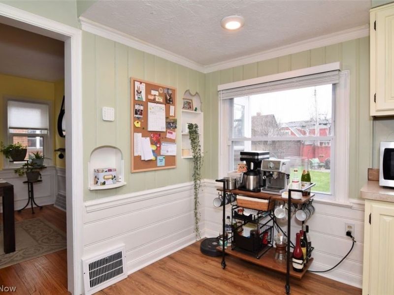 3837 Northwood Road, University Heights, OH 44118 Photo 15