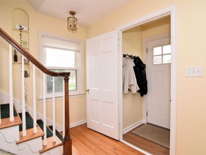 3837 Northwood Road, University Heights, OH 44118 Photo 2