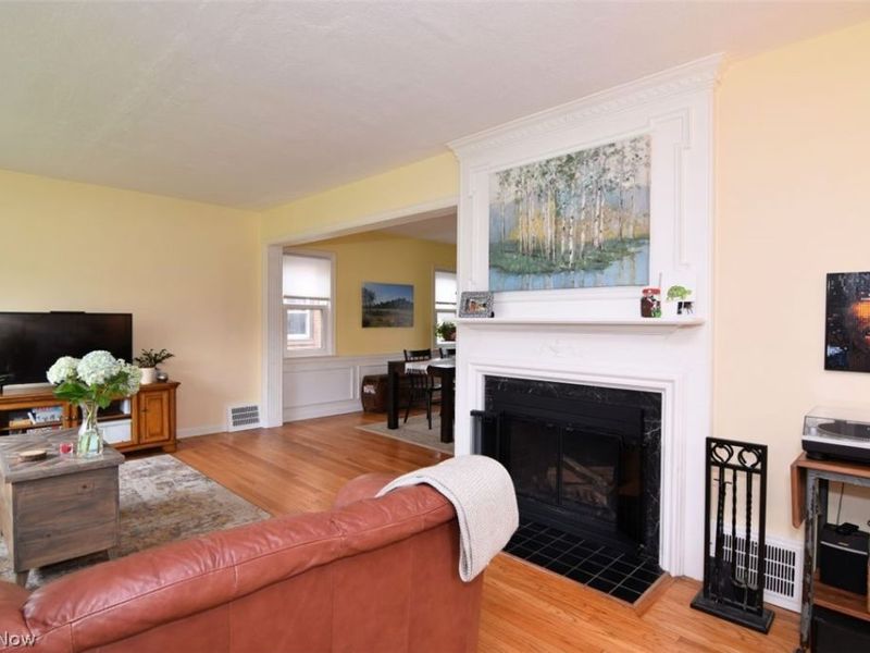 3837 Northwood Road, University Heights, OH 44118 Photo 3