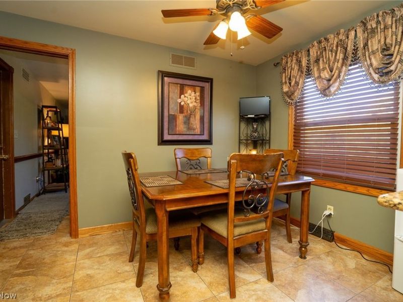 670 Mapleridge Drive, Boardman, OH 44512 Photo 11