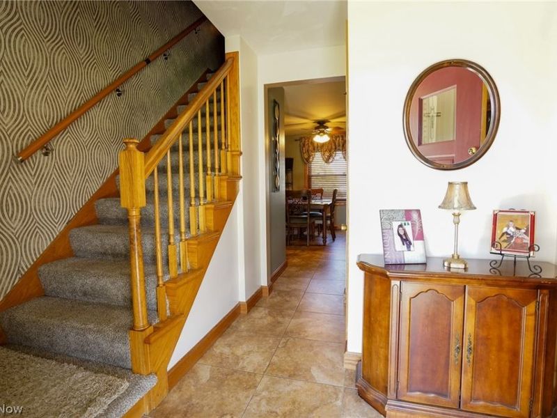 670 Mapleridge Drive, Boardman, OH 44512 Photo 6