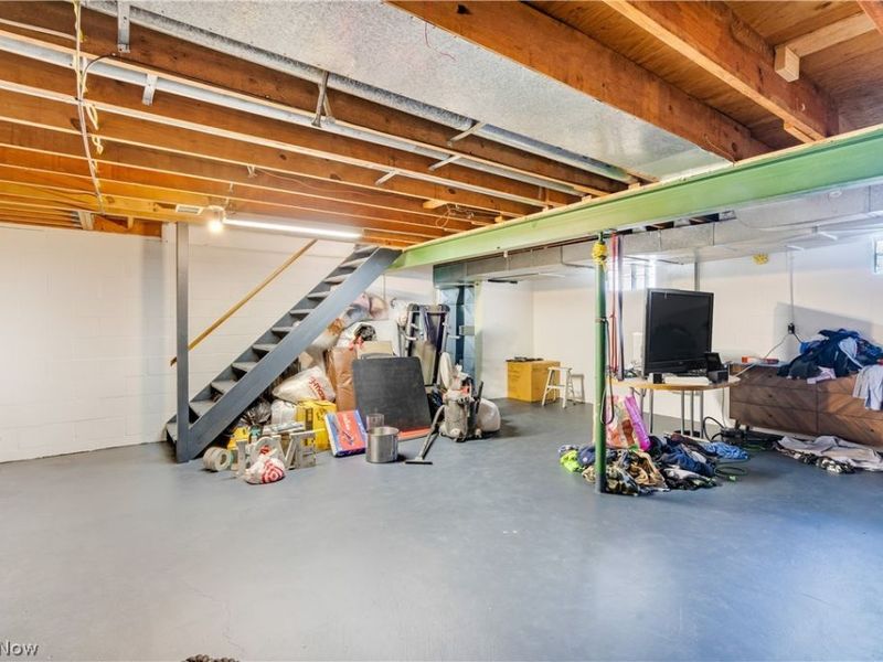 6681 New Castle Road, Lowellville, OH 44436 Photo 46