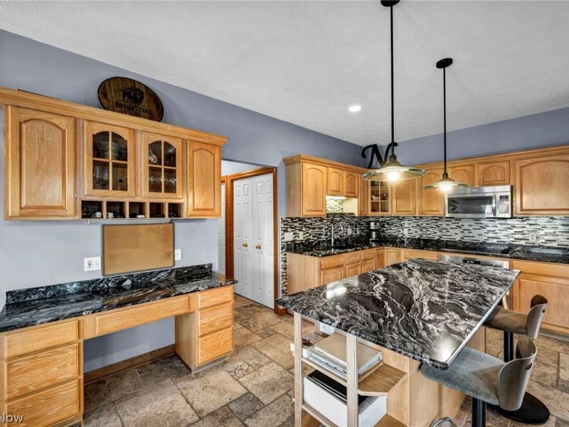 6928 Chairmans Court, Concord Township, OH 44060 Photo 13