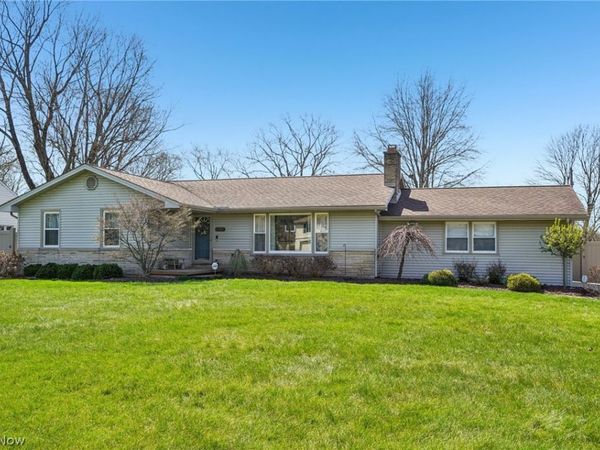 1985 Cover Drive, Poland, OH 44514