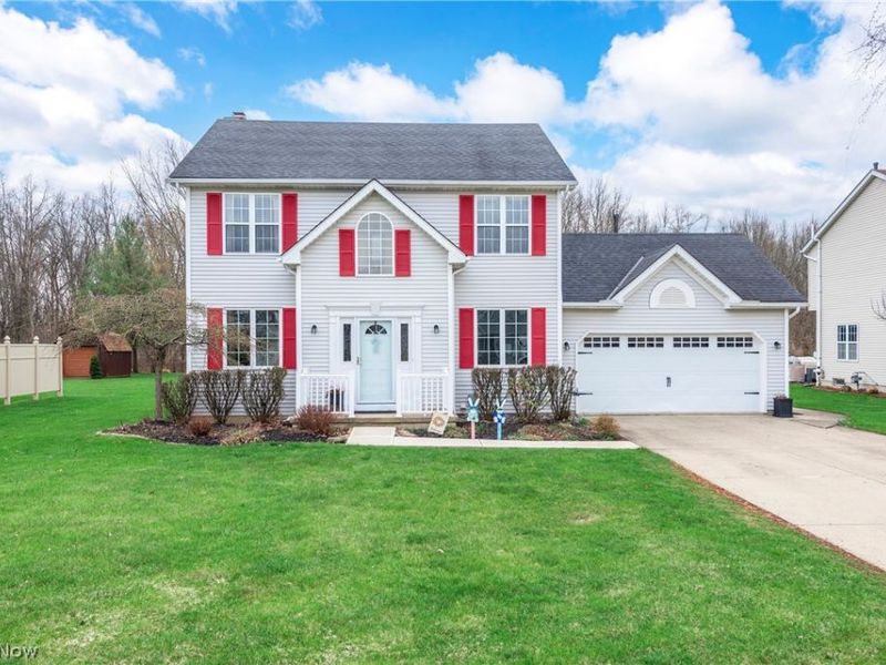 27061 Glenside Lane, Olmsted Township, OH 44138 Photo 1