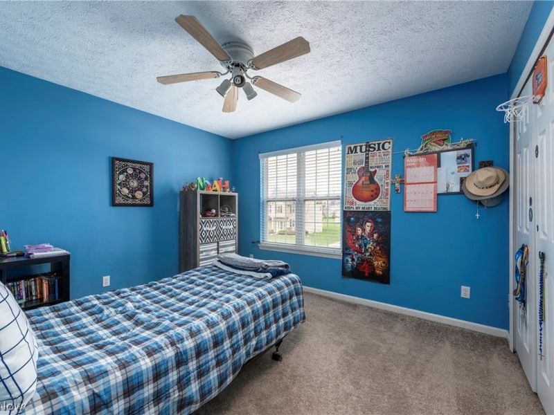 27061 Glenside Lane, Olmsted Township, OH 44138 Photo 30