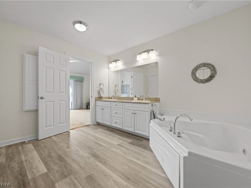 1223 W Lakeshore Drive, Port Clinton, OH 43452 Photo 25