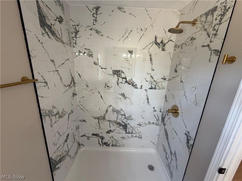 18805 Prospect Road, Strongsville, OH 44149 Photo 14