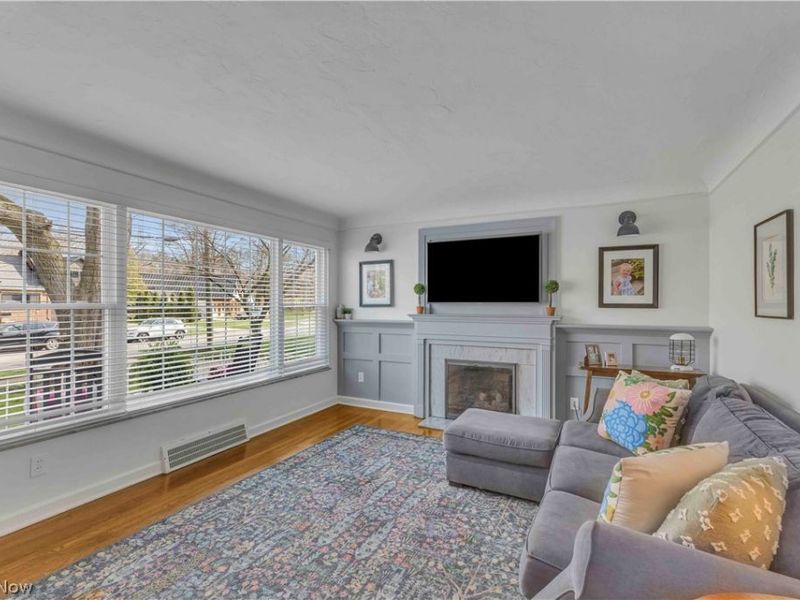 21457 S Park Drive, Fairview Park, OH 44126 Photo 2