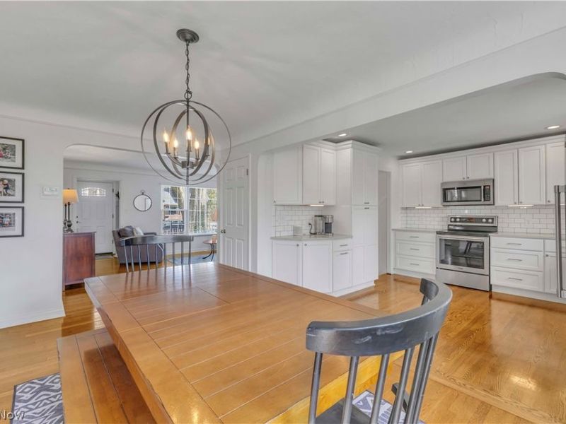 21457 S Park Drive, Fairview Park, OH 44126 Photo 5