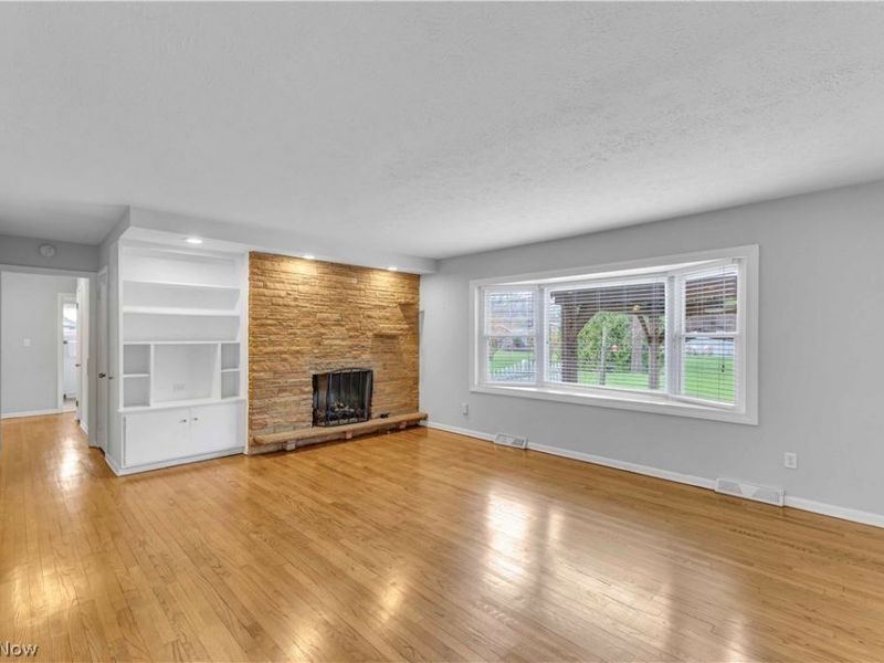 432 Powell Drive, Bay Village, OH 44140 Photo 4