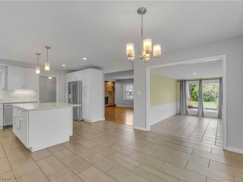 432 Powell Drive, Bay Village, OH 44140 Photo 6