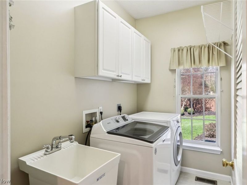 118 Stonepointe Drive, Berea, OH 44017 Photo 16