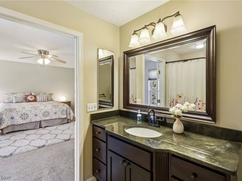 118 Stonepointe Drive, Berea, OH 44017 Photo 20