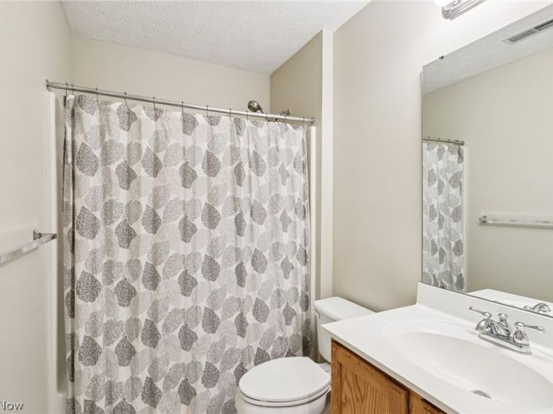 118 Stonepointe Drive, Berea, OH 44017 Photo 23