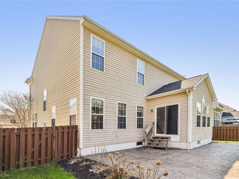 118 Stonepointe Drive, Berea, OH 44017 Photo 29