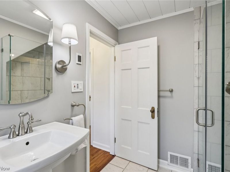 5115 Eastover Road, Lyndhurst, OH 44124 Photo 12