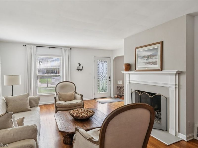 5115 Eastover Road, Lyndhurst, OH 44124 Photo 4