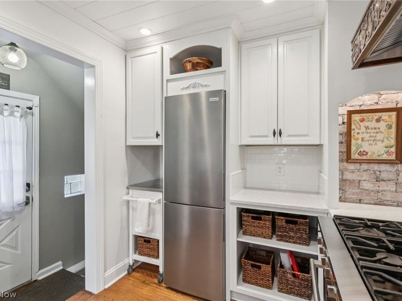 5115 Eastover Road, Lyndhurst, OH 44124 Photo 9