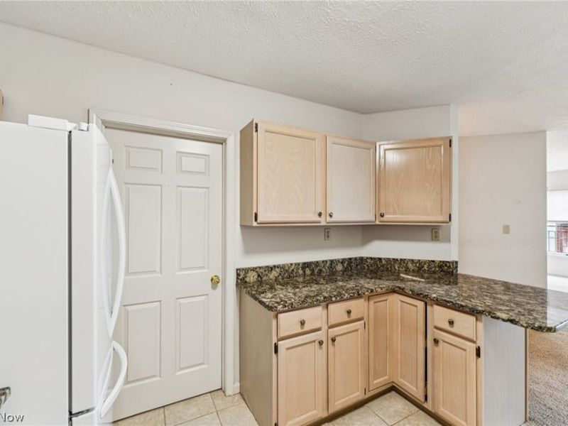 22481 Center Ridge Road, Unit 101, Rocky River, OH 44116 Photo 16