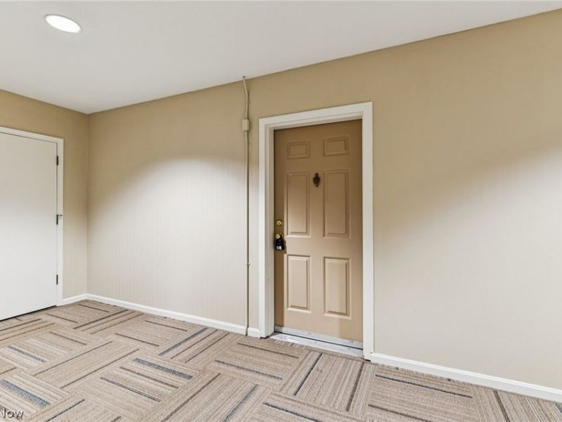 22481 Center Ridge Road, Unit 101, Rocky River, OH 44116 Photo 3