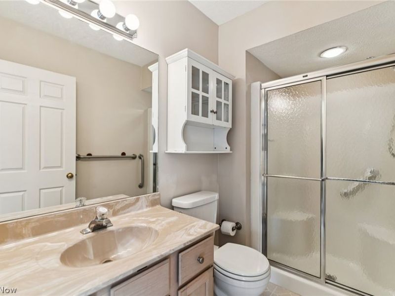 22481 Center Ridge Road, Unit 101, Rocky River, OH 44116 Photo 30