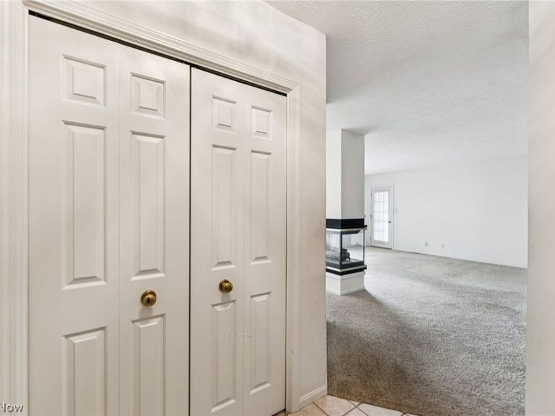 22481 Center Ridge Road, Unit 101, Rocky River, OH 44116 Photo 5