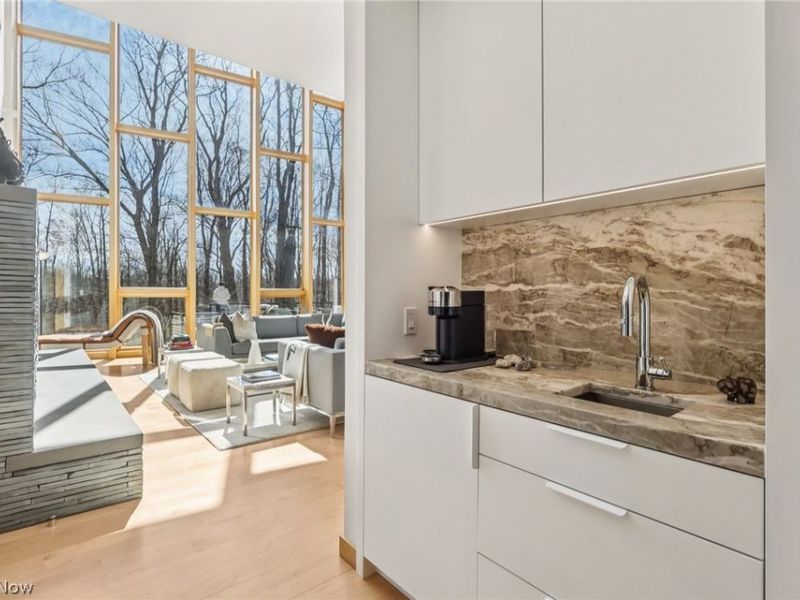 7565 Runny Meade Trail, Chagrin Falls, OH 44022 Photo 20