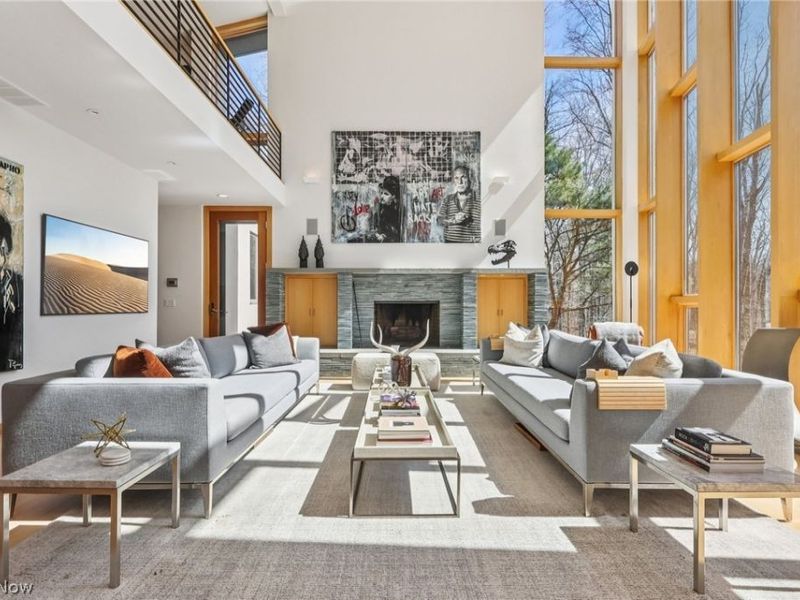 7565 Runny Meade Trail, Chagrin Falls, OH 44022 Photo 7