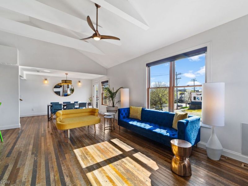 2305 Thurman Avenue, Cleveland, OH 44113 Photo 6