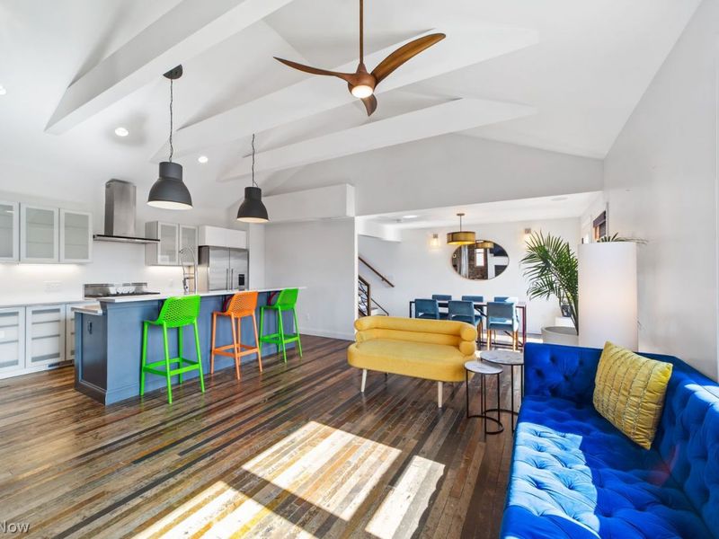 2305 Thurman Avenue, Cleveland, OH 44113 Photo 7