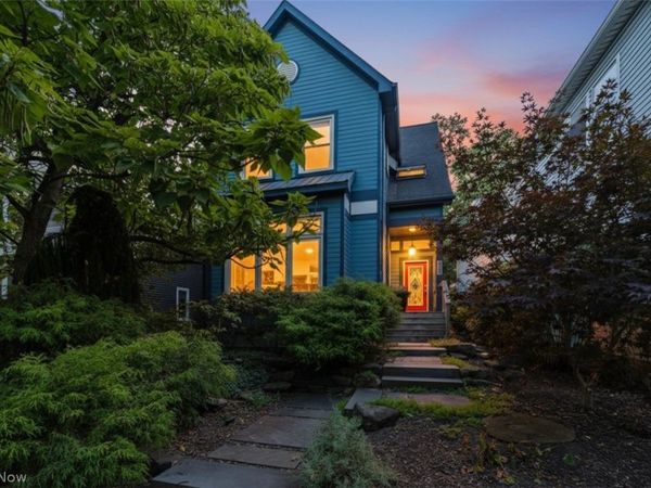 2035 W 11th Street, Cleveland, OH 44113