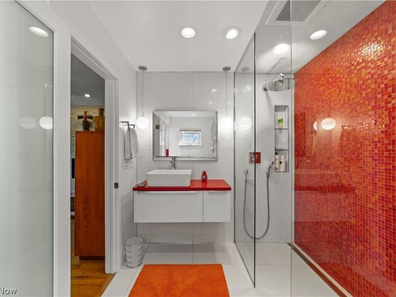 2035 W 11th Street, Cleveland, OH 44113 Photo 25