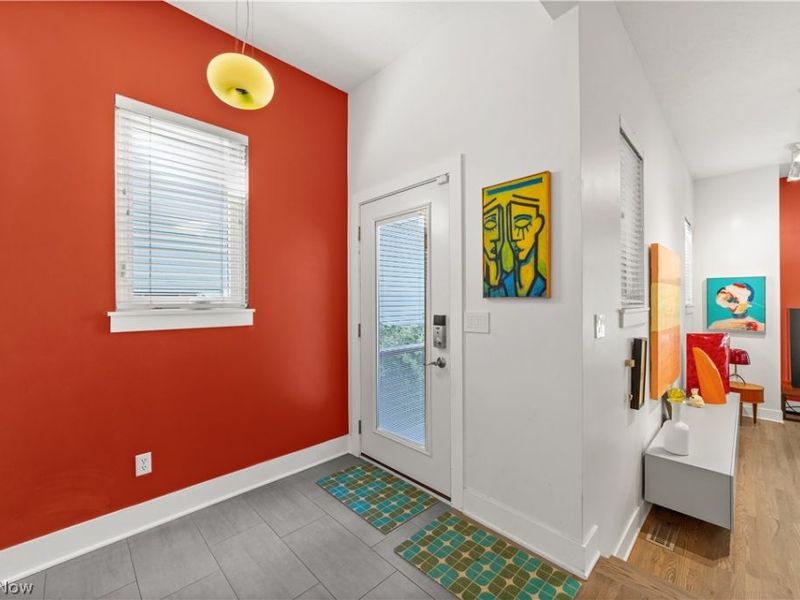 2035 W 11th Street, Cleveland, OH 44113 Photo 3