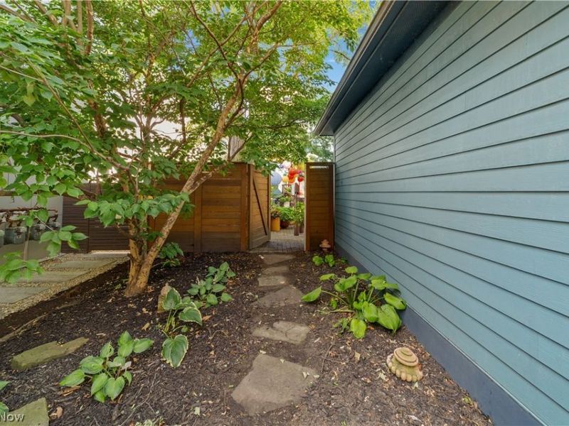 2035 W 11th Street, Cleveland, OH 44113 Photo 44