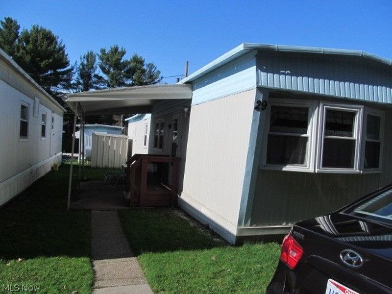 9735 Chillicothe Road, Unit 29, Kirtland, OH 44094 Photo 1